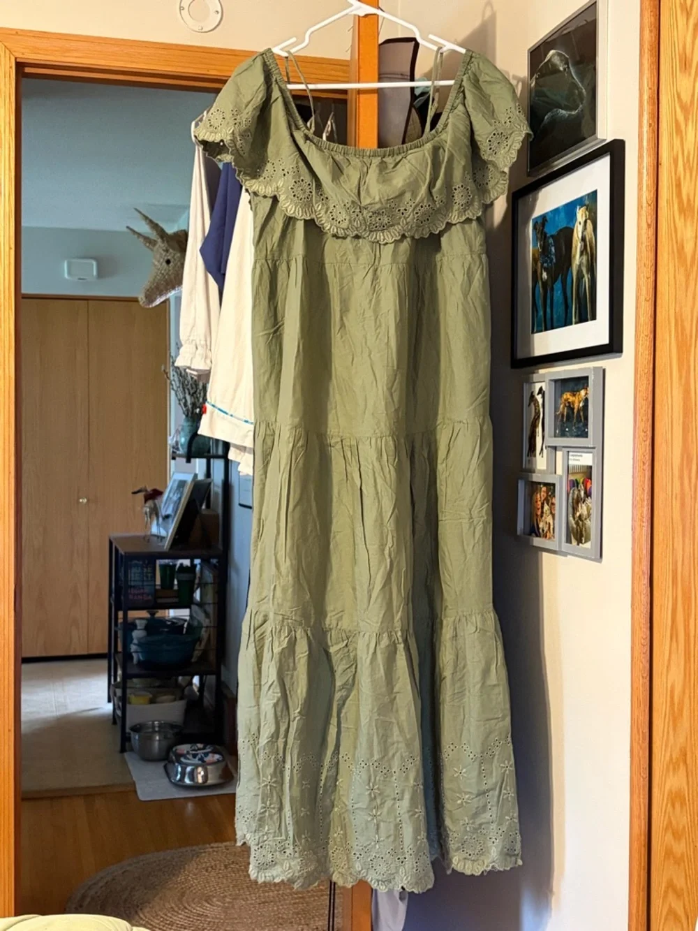NWOT $55 Old Navy Olive Green Off-Shoulder Tiered Maxi Dress with Eyelet Detail - Picture 9 of 9